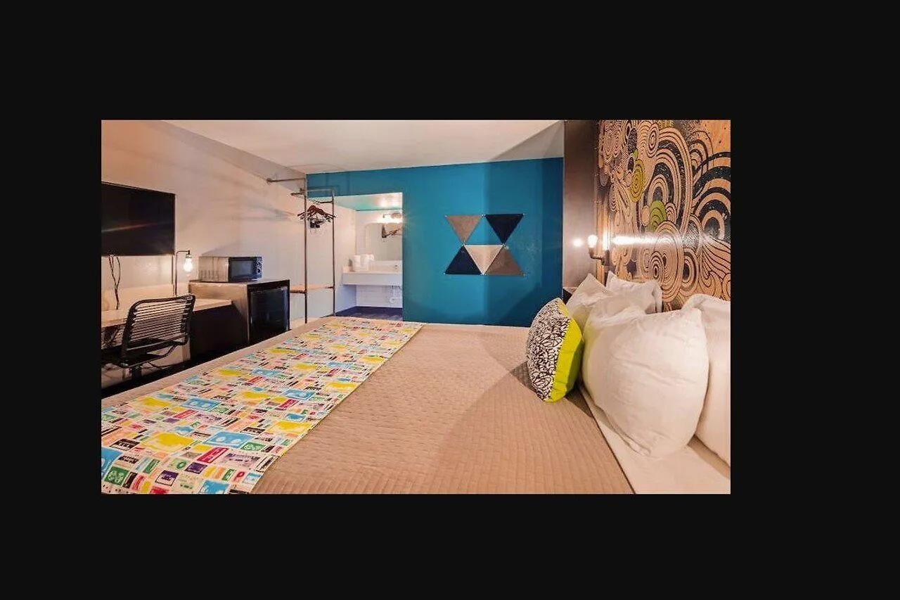 Downtown Phoenix Hotel 3*,