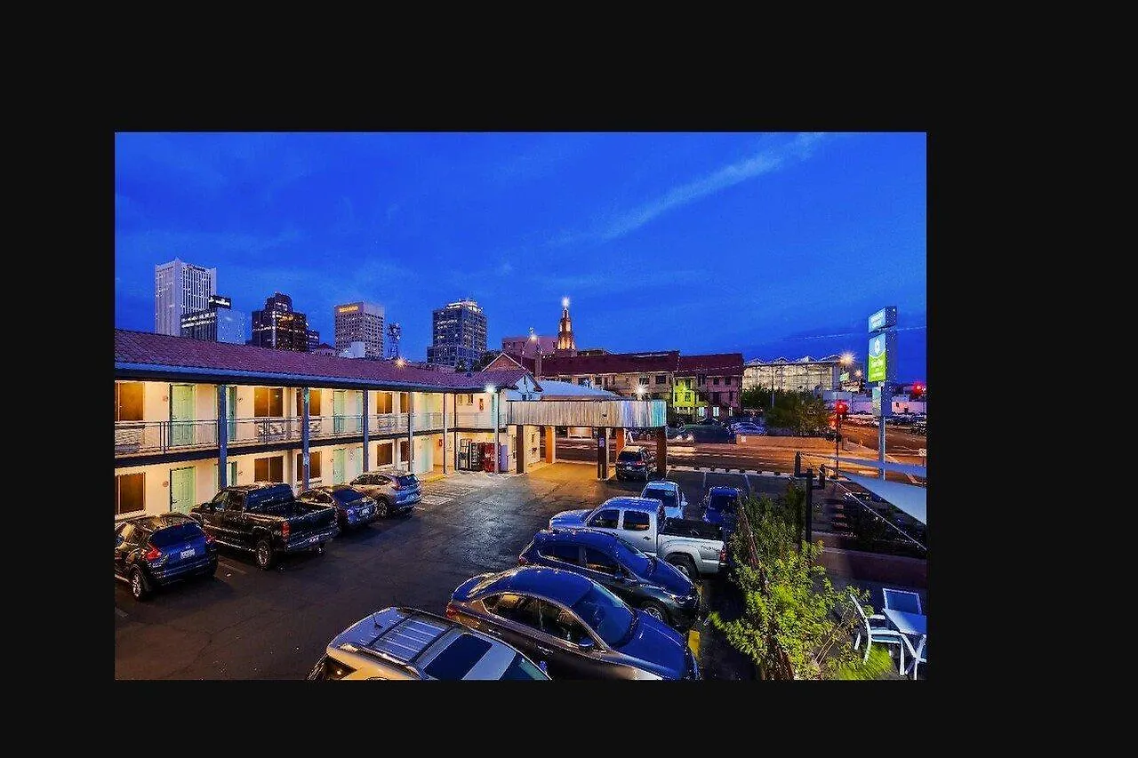 Downtown Phoenix Hotel Мотель