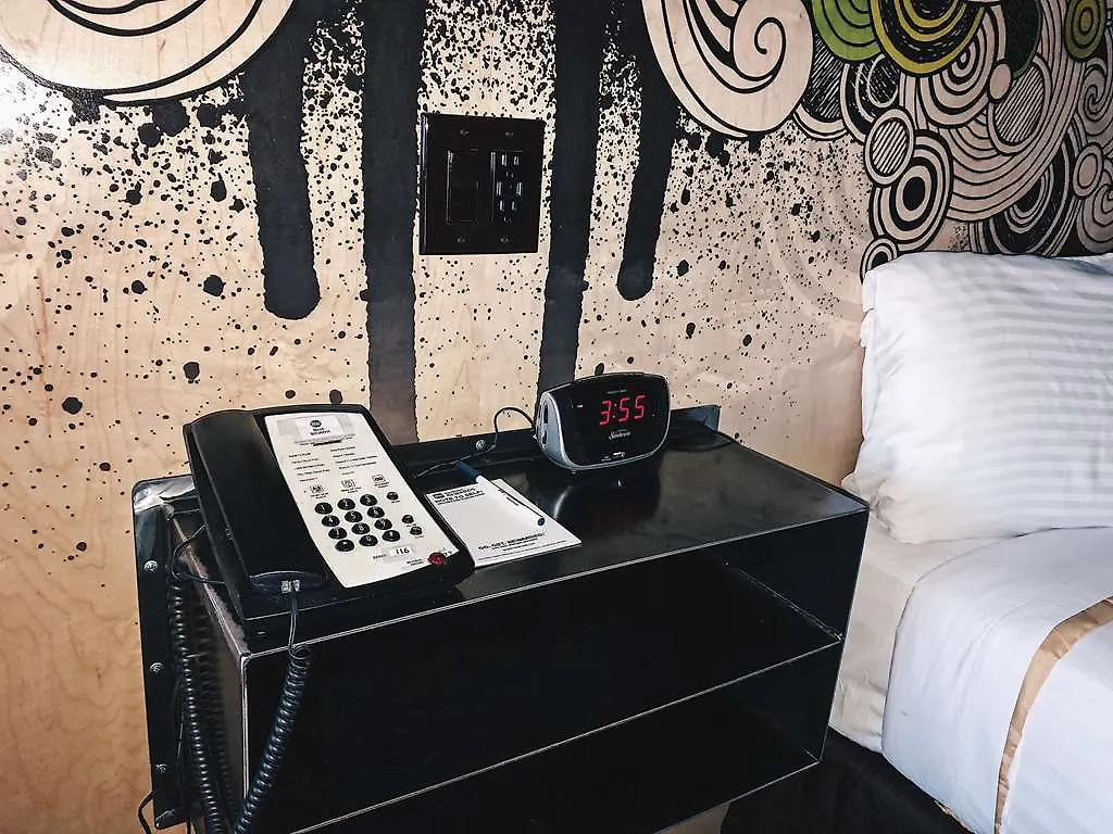 Downtown Phoenix Hotel 3*,  США
